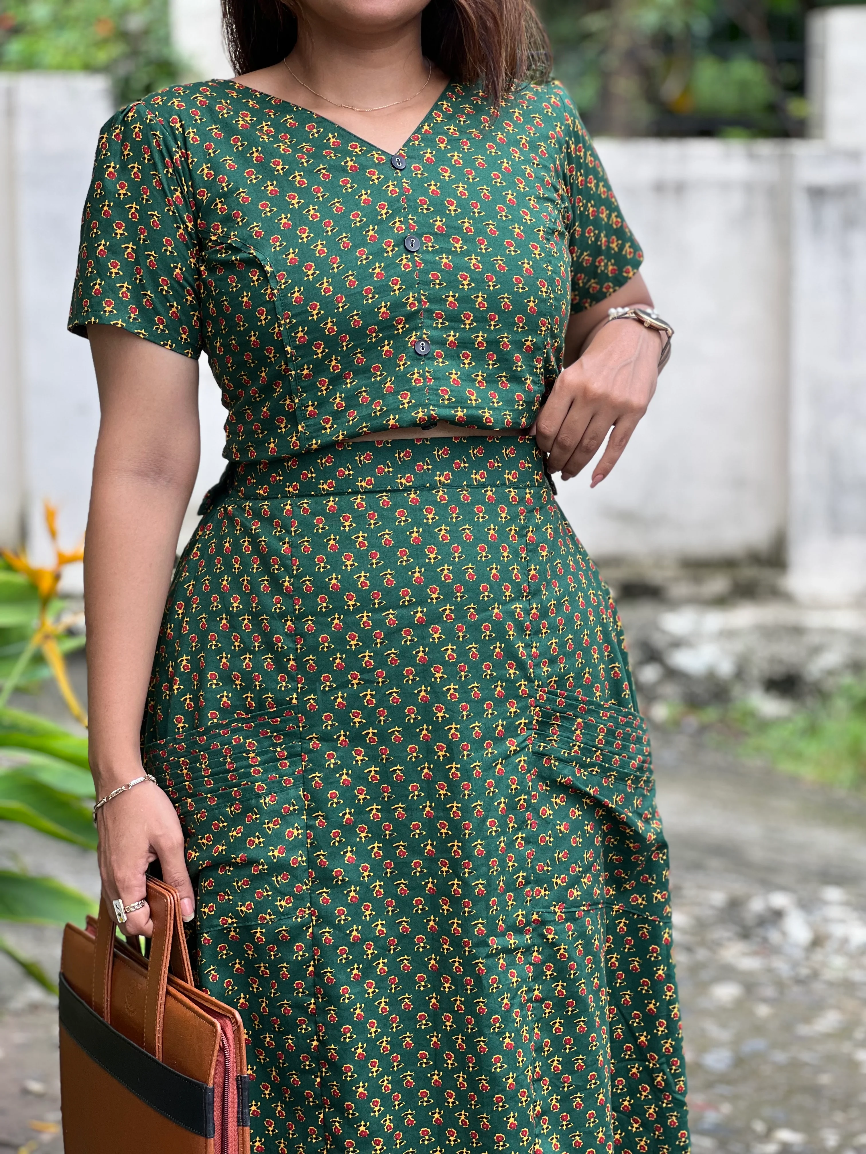 Olive Vest and Skirt - Image 7