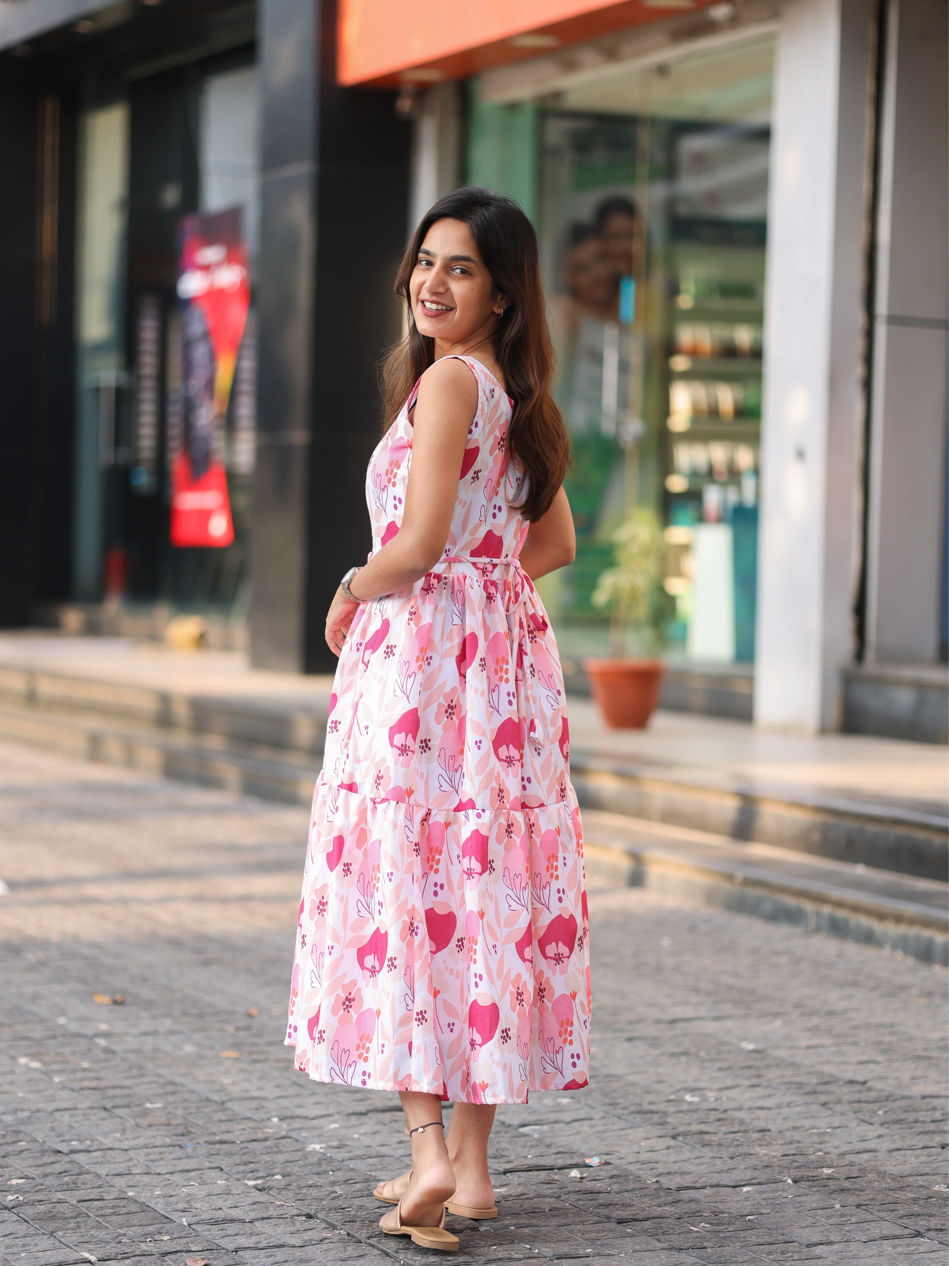 Sophia Bloom - Sleeveless - Image 12